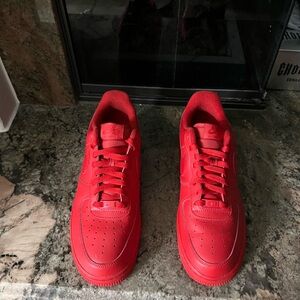 💥 Nike Air Force 1 LV8 University Red